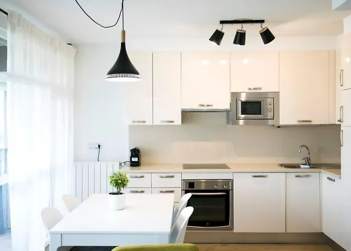 Mendizabal - Basquenjoy Апартаменты Хондаррибиа